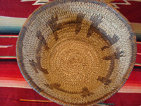 Native American Indian basket, a lovely pictorial basket with figures of dogs around the sides, Tohono 'odam (formerly known as Papago), c. 1920-30's. Photo showing the inside of the Indian basket.