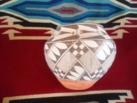 Native American Indian vintage and antique pottery and ceramics, a lovely Acoma pot with wonderful geometric design elements, Acoma Pueblo, New Mexico, c. 1940. Another side view of the Acoma pot.