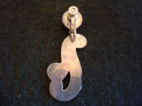 Photo of the back of the Mexican vintage silver earrings with amethyst.