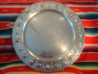 Mexican vintage tin-art or tinwork art, a large tin tray with copper, c. 1950. The tray itself is surrounded by punched-out bolitas or balls, with alternating tin and copper composition. Main photo of tin-art tray.