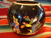 Mexican vintage pottery and ceramics, and Mexican vintage folk art, a pottery bowl or tecomate with wonderful rural scenes on blackware, from Tlaquepaque, Jalisco, c. 1930. Another side of the bowl.