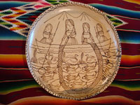 Mexican pottery and ceramics, a wonderful charger from Tzintzuntzan, Michoacan, on the shores of Lake Patzcuaro, c. 1990. Main photo.