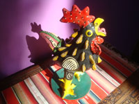 Mexican vintage folk art, and pottery and ceramics, a wonderful pottery rooster signed J.J.R.M (Juan Jose Ramos Medrano, known for his colorful, soulful ceramics), Santa Cruz de las Huertas, Jalisco, c. 1960. Photo of another side of the rooster.
