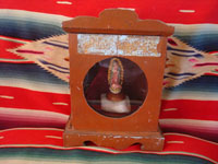 Mexican vintage devotional art and folk art, a wonderful wooden nicho, used to display an image of Christ, the Blessed Virgin, or a saint, c. 1940's. Main photo of nicho.