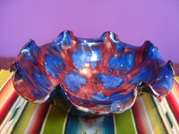 Mexican vintage pottery and ceramics, a Oaxacan majolica drip-ware (losa goteada) bowl with four smaller matching bowls, Oaxaca, c. 1940's. Photo of the larger main bowl.