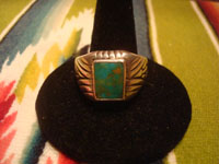 Native American Indian sterling silver jewelry, and Navajo sterling silver jewelry, a beautiful Navajo sterling silver ring with a beautiful turquoise stone, Arizona or New Mexico, c. 1940's. Main photo of the ring.