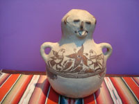 Mexican vintage pottery and ceramics, and Mexican vintage folk art, a wonderful pottery effigy jar with lovely floral and zoomorphic decorations, very likey from the village of Toliman or Amalyatepec, Guerrero, c. 1940's. Main photo of the Guerrero efficgy jar.