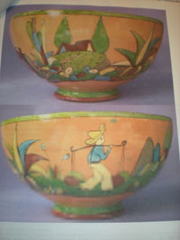 Mexican vintage pottery and ceramics, a beautiful large pottery bowl with fantastic artwork, San Pedro Tlaquepaque, c. 1930's. View of a third side of the bowl.