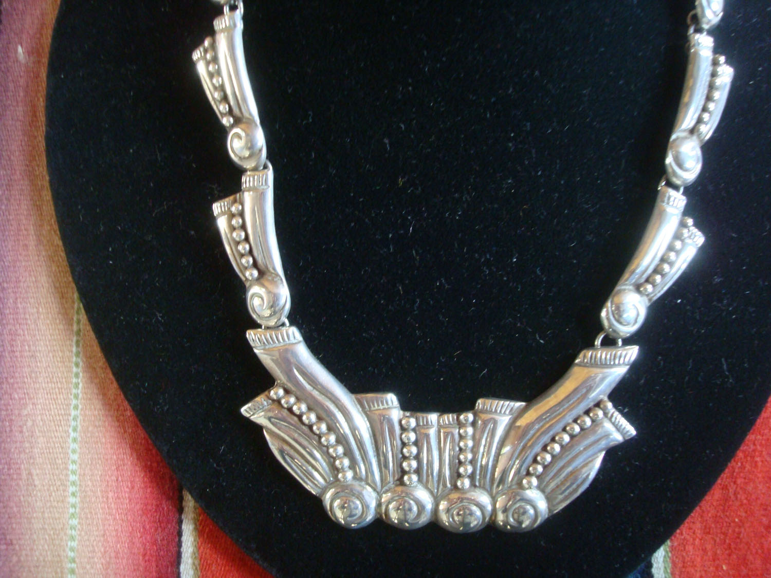 Mexican Vintage Silver Jewelry and Taxco Silver Jewelry at Pocas Cosas