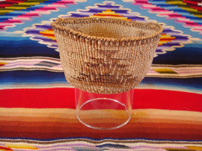 Native American Indian basket, a Klamath twined basket with the porcupine design on the sides, Klamath Indians of Northern California, c. 1910-20.