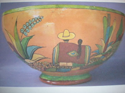 Mexican vintage pottery and ceramics, a beautiful large pottery bowl with fantastic artwork, San Pedro Tlaquepaque, c. 1930's.